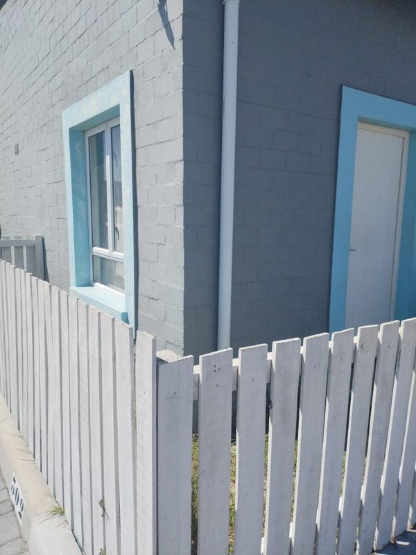 To Let 1 Bedroom Property for Rent in Highbury Western Cape